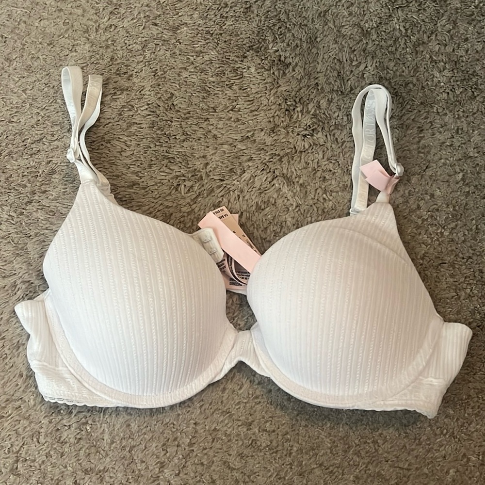 Victoria’s Secret Bra